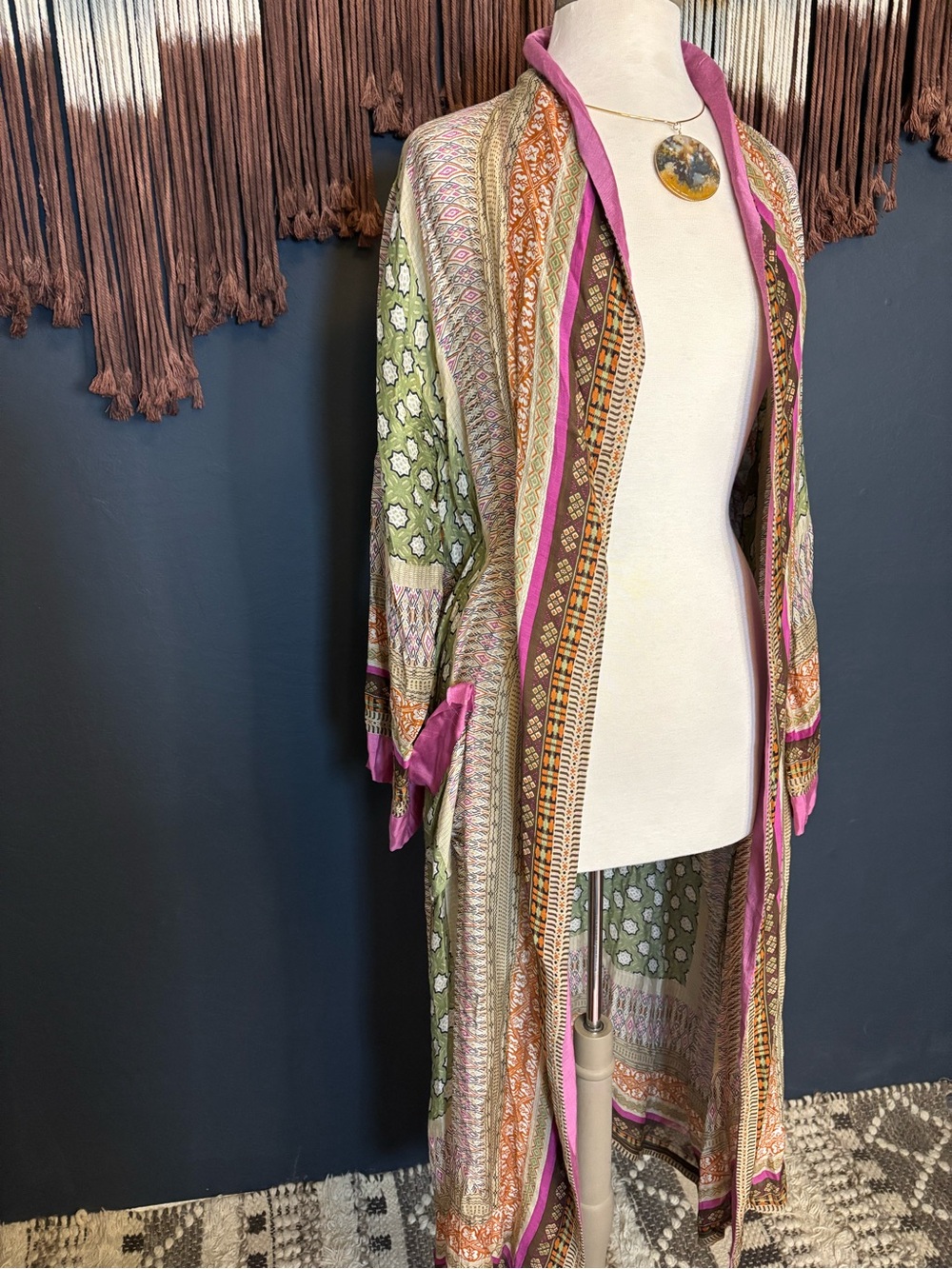 One Hundred Stars Long Open-Front Kimono Cardigan with Pockets - Picture 5 of 9